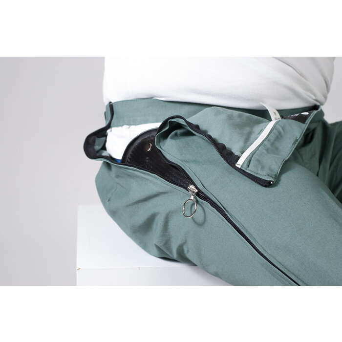 Pantalon pour fauteuil roulant avec fermetures éclair latérales - coton vert