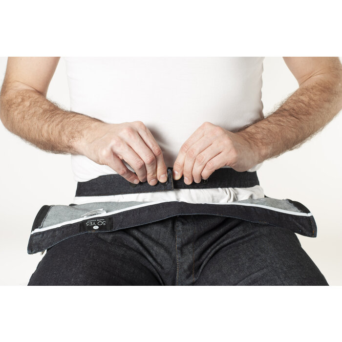 Rolstoelbroek met zijritsen - donkere jeans