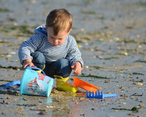  Let children, be children: Discover the magic of old-fashioned games and products