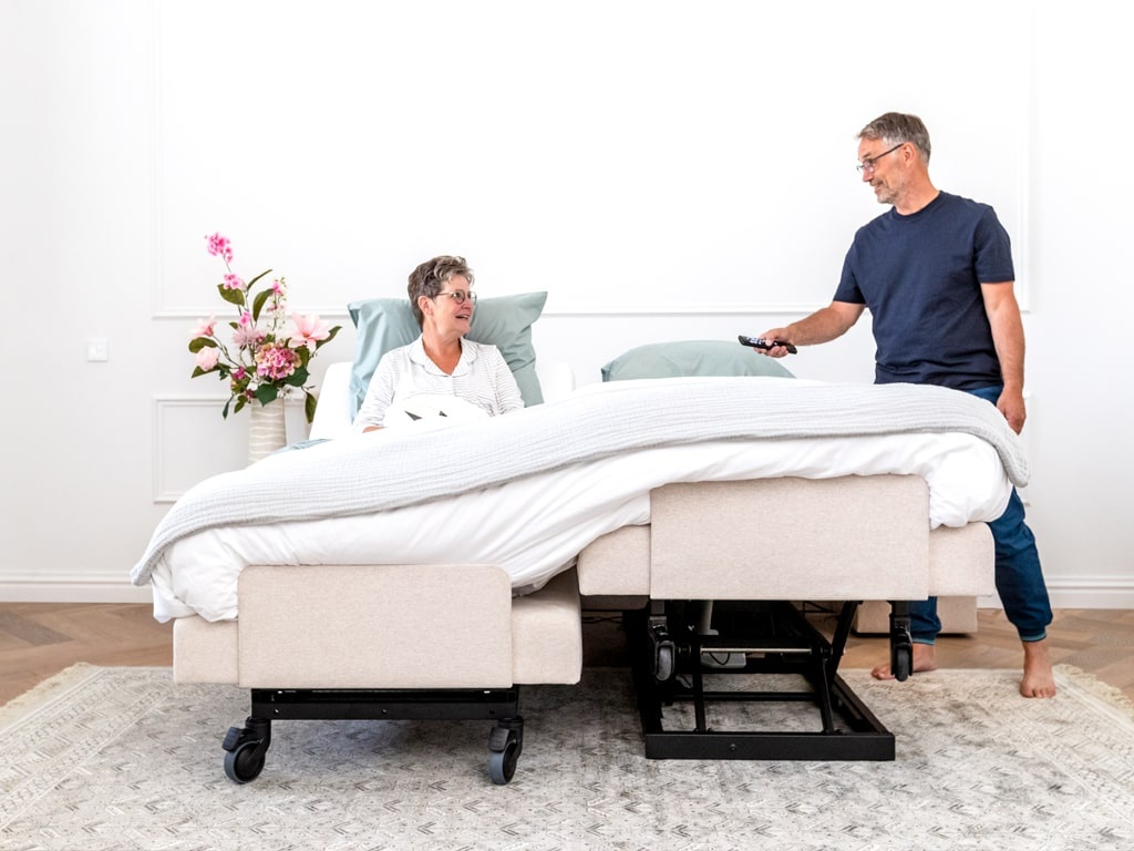 BLIJF ZORGELOOS THUIS SLAPEN DANKZIJ EEN SENIORENBED