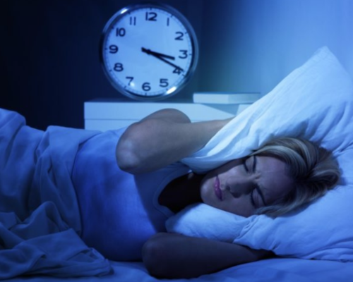 Waarom word je ’s nachts altijd wakker op hetzelfde uur?