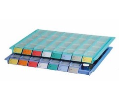 Plateau met 8 dagdispenser