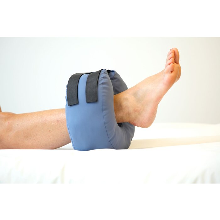Ring-shaped heel protector