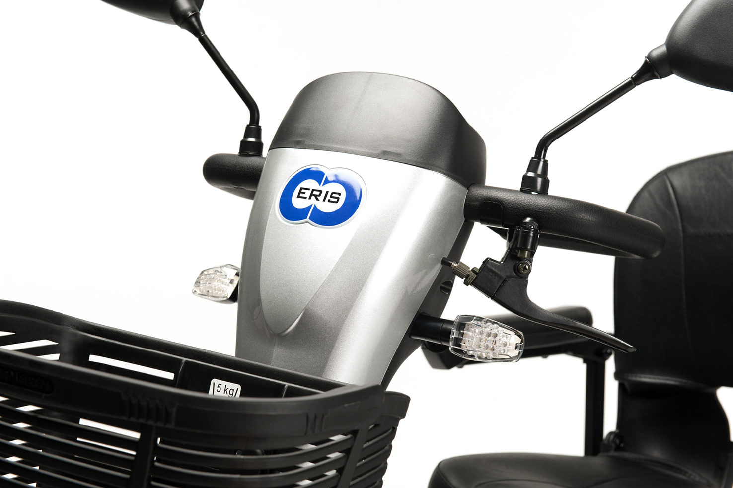 Eris - Compact indoor and outdoor scooter