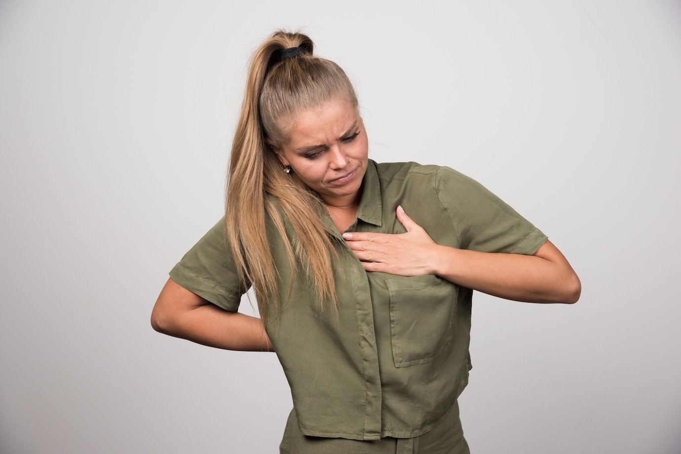 8 Possible symptoms of heart attack in women