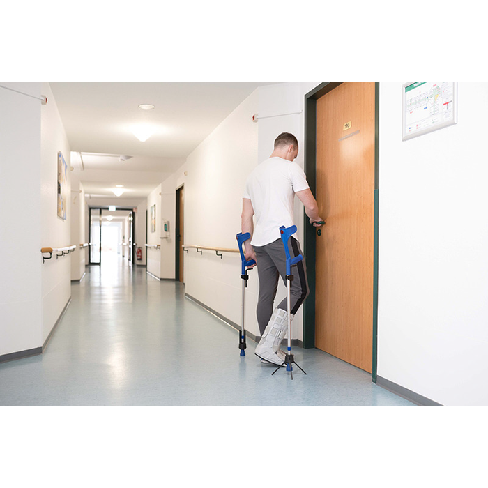 Stable crutch or walking stick parking aid