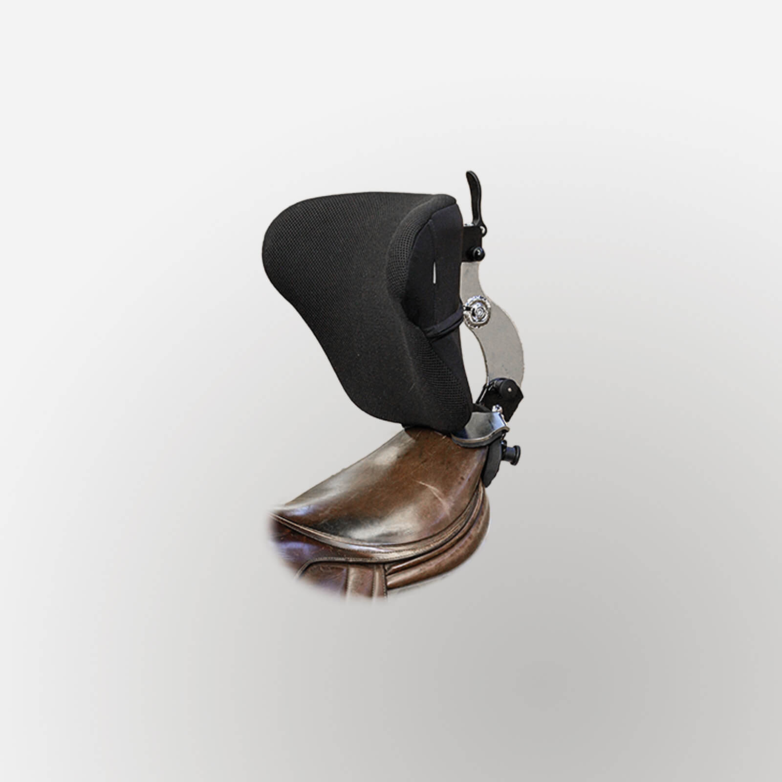 Module de selle innovant pour une équitation inclusive et sûre