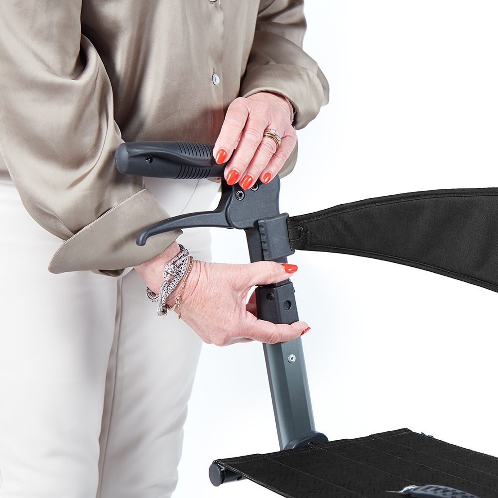 Double foldable black rollator