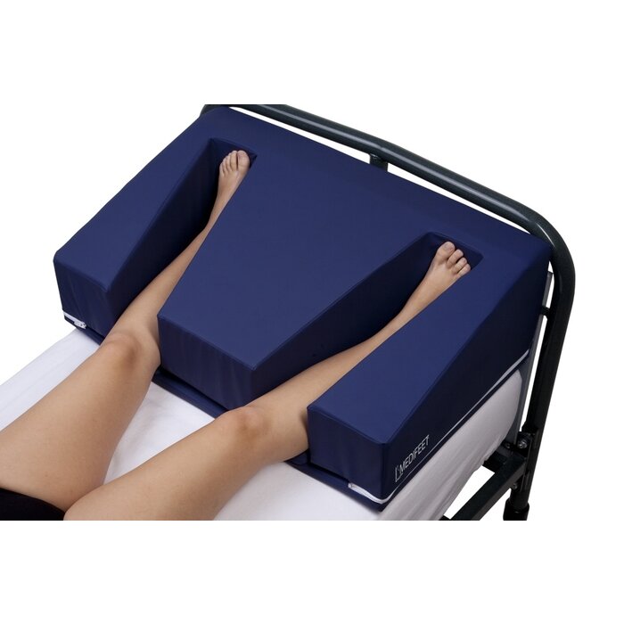 Heel pressure ulcer spreader cushion