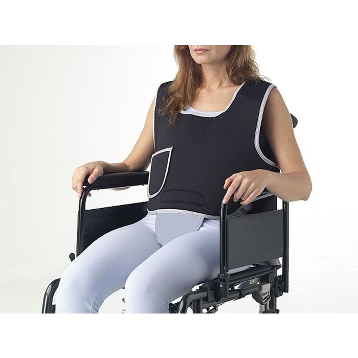 Fixation vest and pelvic fixation vest for wheelchair use