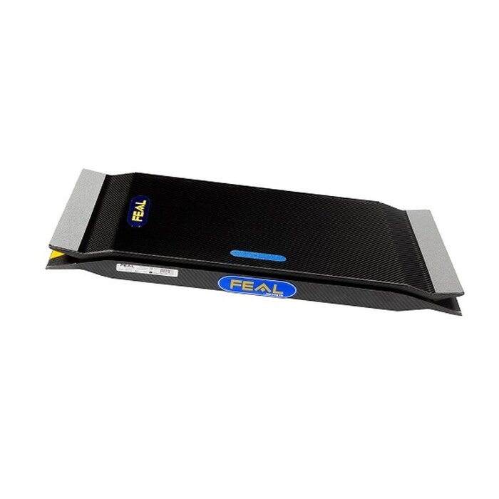 Extremely light and ultra-strong folding ramp iRAMP© Carbon