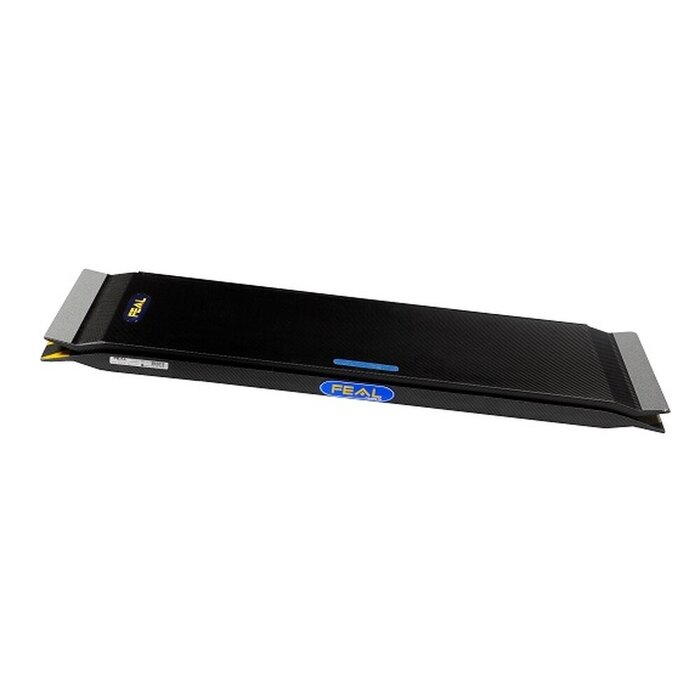 Extremely light and ultra-strong folding ramp iRAMP© Carbon