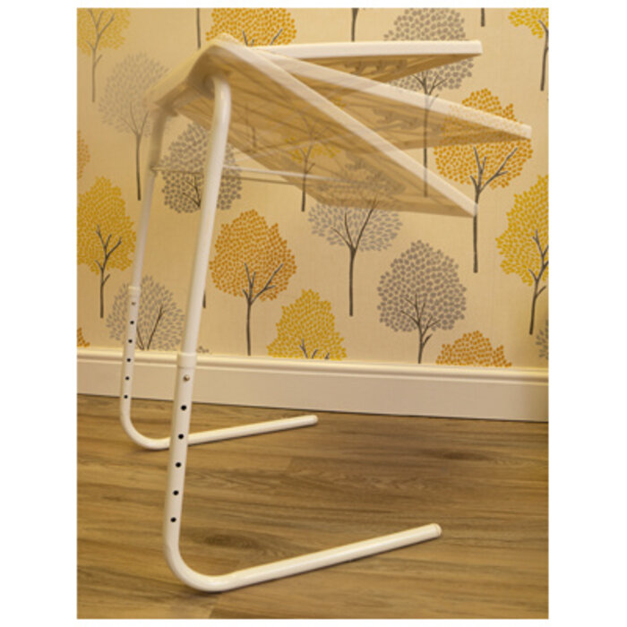 Foldable multifunctional table