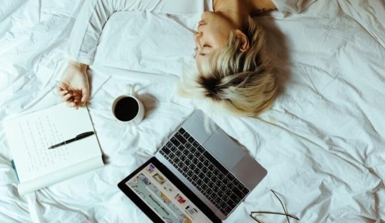 How Should You Catch Up on Sleep? Facts and Tips