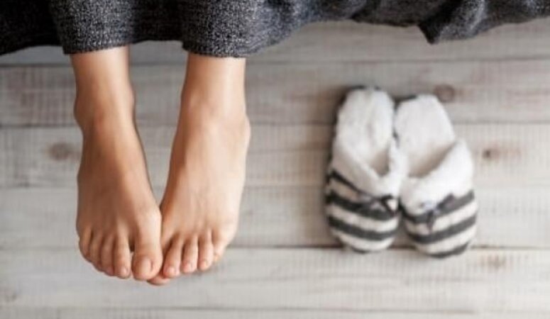 Why Do Women Always Have Cold Feet in Bed?