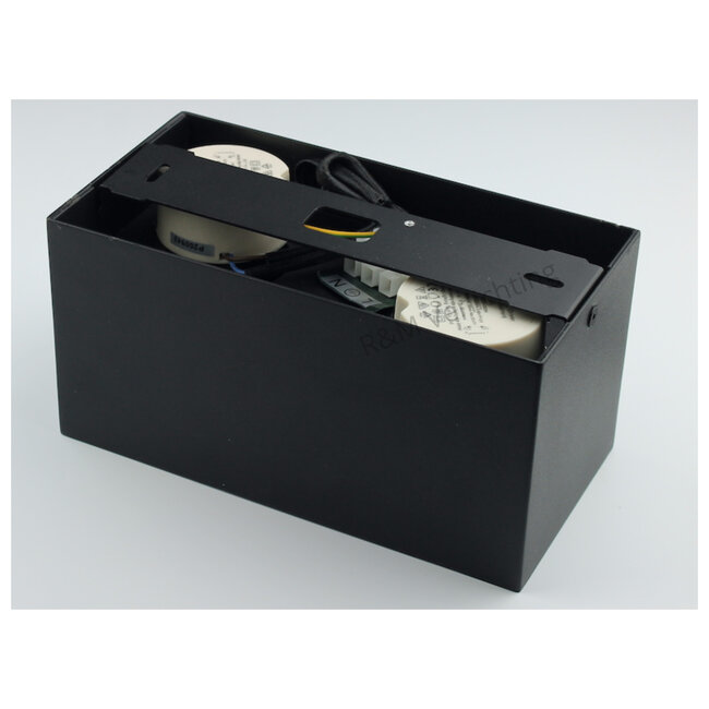 R&M Line Opbouwspot Caja LED 2x9w 2700K zwart