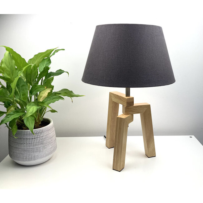 Highlight Tafellamp Trios hout met kap antraciet