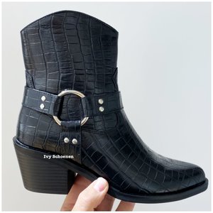 Boots DEMI - Zwart