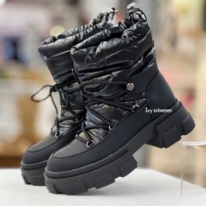  Boots FORMULA - Zwart