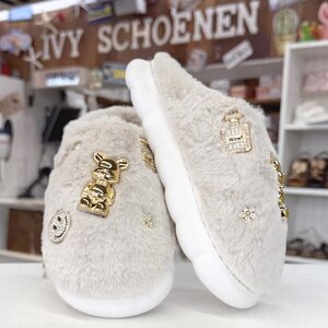 Warme sloffen SABRA  2025 - Beige