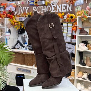 Laars FAMOUS - Bruin