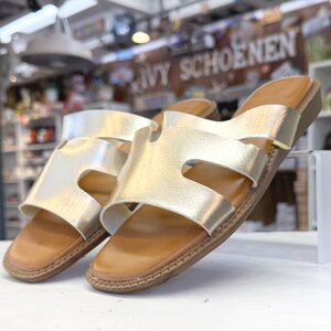 Slippers HAPPY - Goud