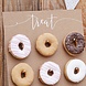 Tafeldecoratie Donut Standaard 42cm 2st Tafeldecoratie Donut Standaard 42cm 2st