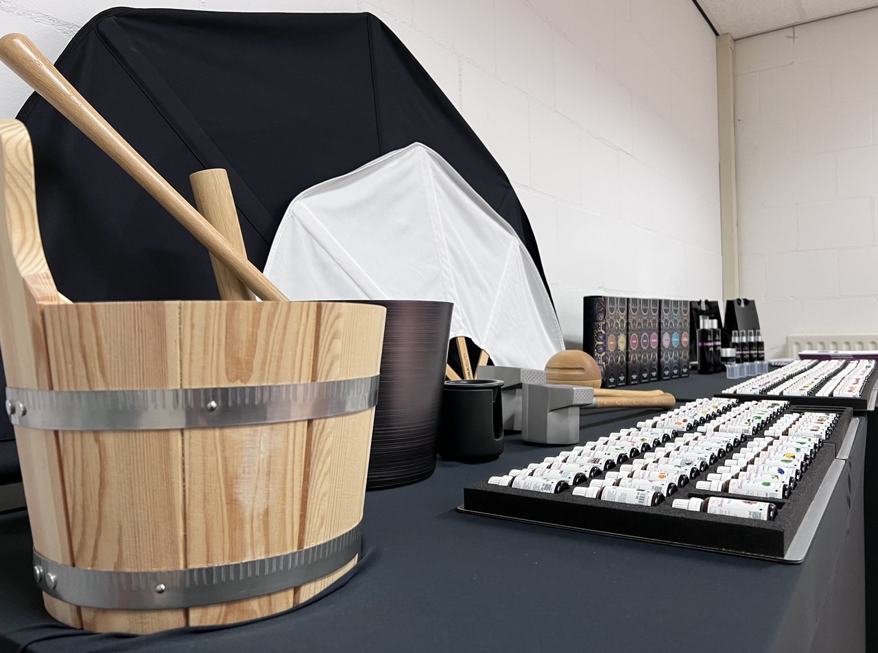 Beauty & Care Klinik-Saunaaufguss und ätherische Öle Beauty & Care Klinik-Saunaaufguss und ätherische Öle