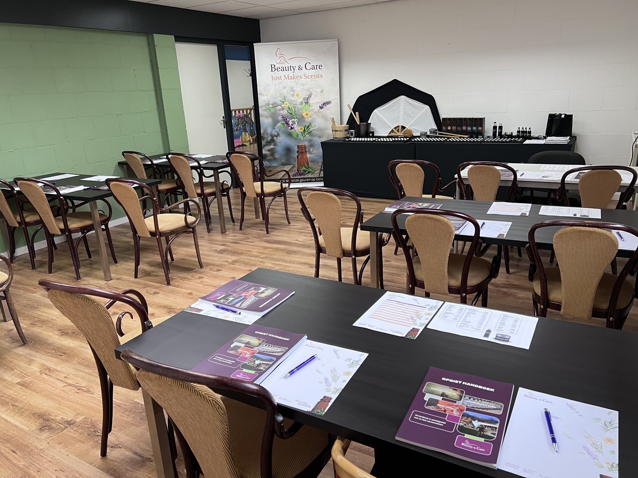 Beauty & Care Infusion de sauna et huiles essentielles clinique Beauty & Care Infusion de sauna et huiles essentielles clinique