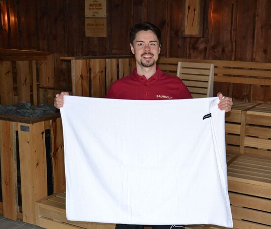 Saunagut Towel double stitched seam 75 x 100 cm 440 g/m2 Saunagut Towel double stitched seam 75 x 100 cm 440 g/m2