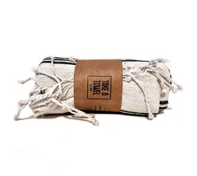 Beauty & Care Hamamdoek zwart gestreept 165 x 80 cm Beauty & Care Hamamdoek zwart gestreept 165 x 80 cm