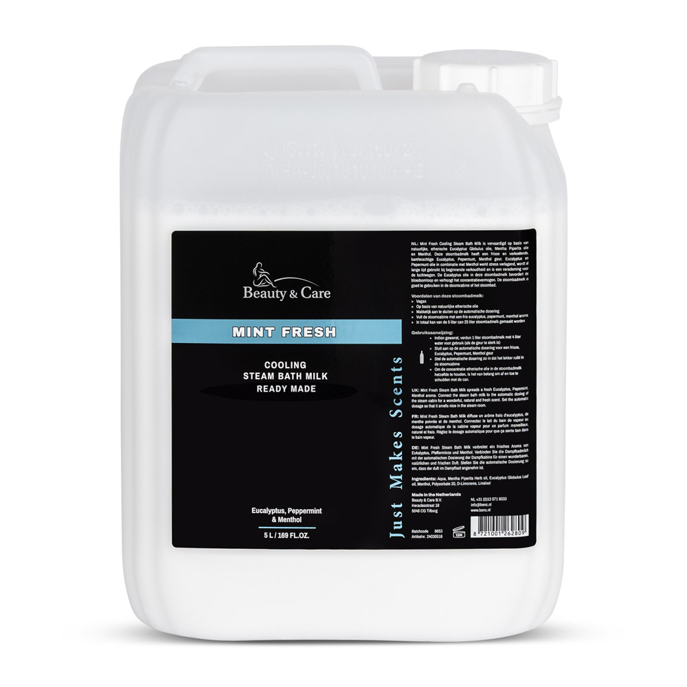 Lait de bain de vapeur frais à la menthe prêt à l'emploi