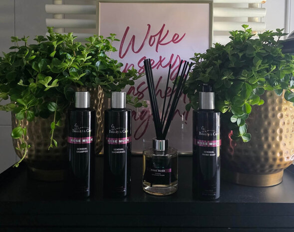 Beauty & Care Rosen-Moschus-Badezimmerpaket Beauty & Care Rosen-Moschus-Badezimmerpaket