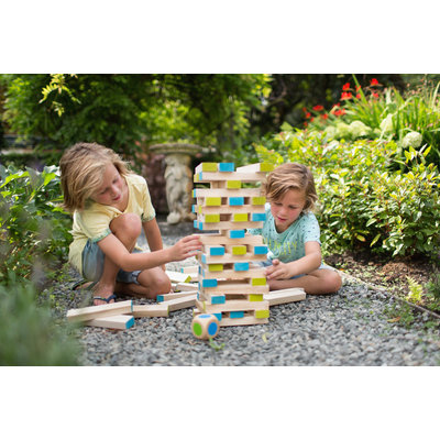 Grote houten toren JENGA (met dobbelsteen)