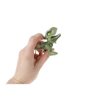 Bijtende dino hanger ( voorraad 8 stuks OP = OP)