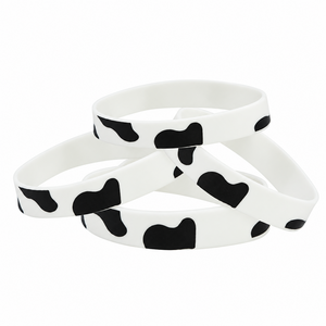 Armbandje koe