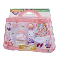 Sylvanian Families: Fashion Play Set Town Girl