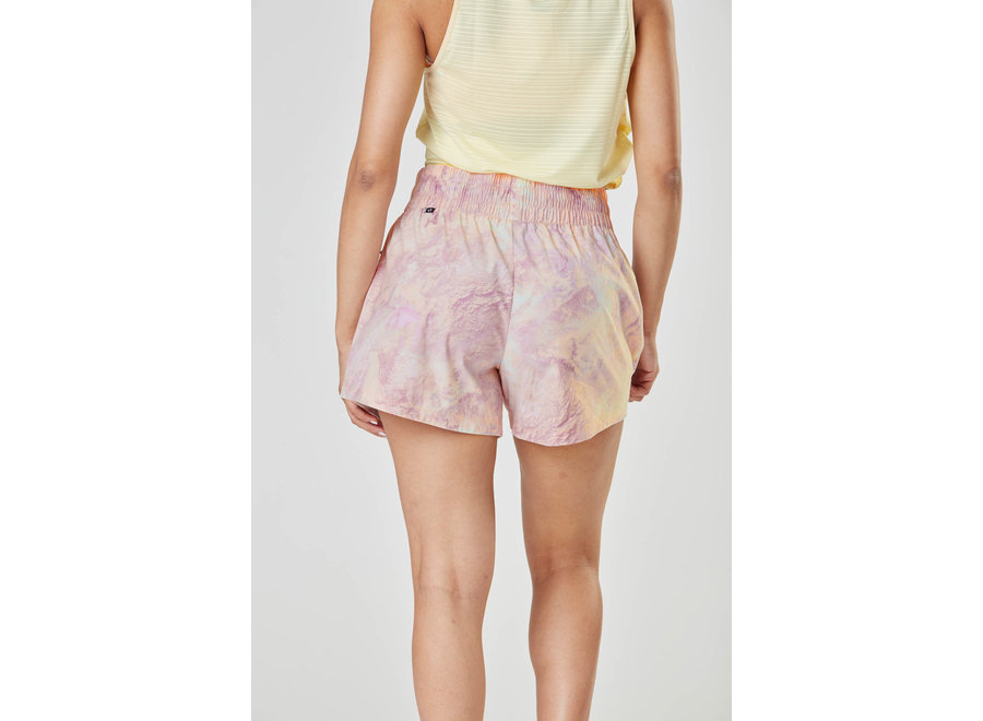 Picture Oslon Printed Tech Shorts Geology Cream