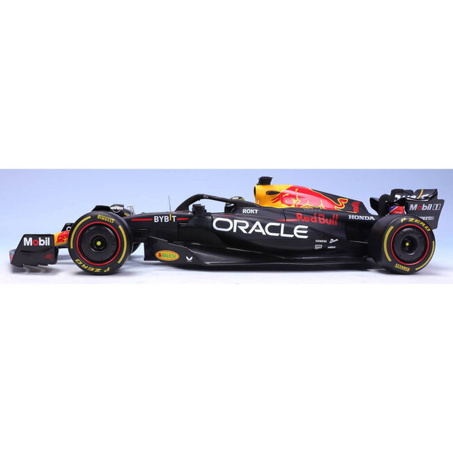 Bburago Verstappen Red Bull RB19 Abu Dhabi 2023