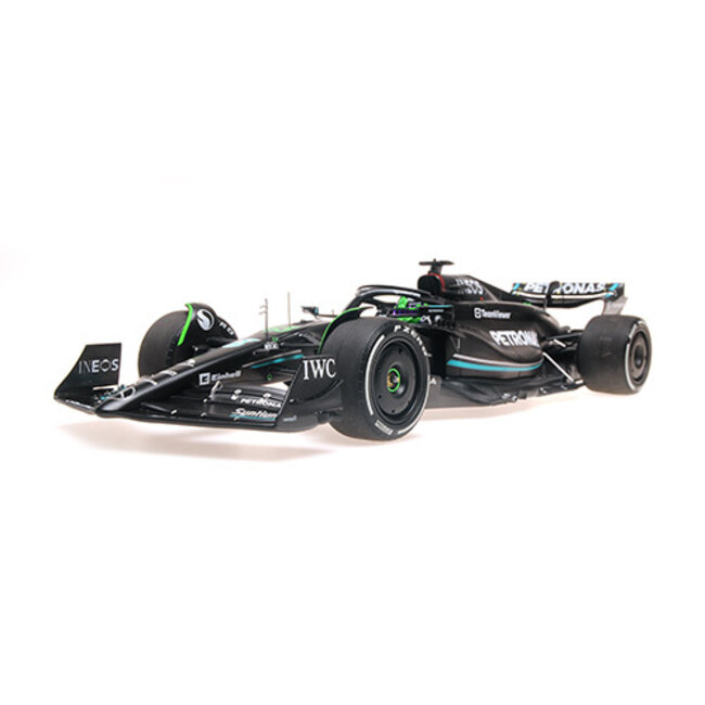 Minichamps 2023 Mercedes AMG W14 George Russel schaalmodel