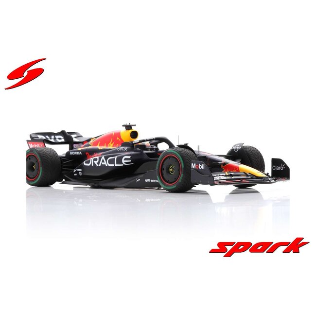 Spark Max Verstappen World champion 1:18 Schaalmodel Japan 2022