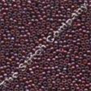 Mill Hill Petite Glass Beads Royal Plum - Mill Hill