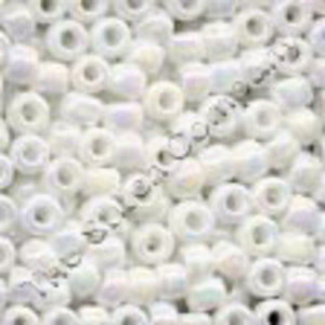 Mill Hill Pony Beads 6/0 White Opal - Mill Hill