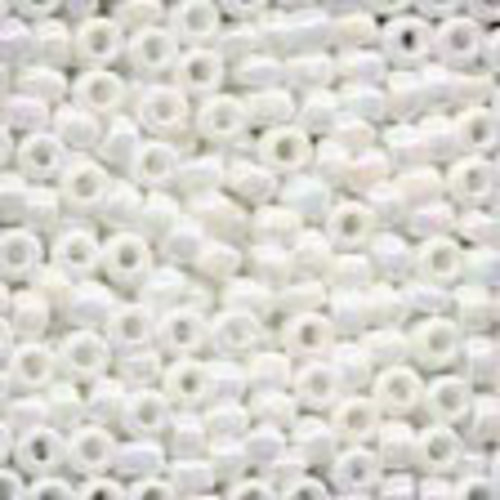 Mill Hill Pony Beads 8/0 White Opal - Mill Hill