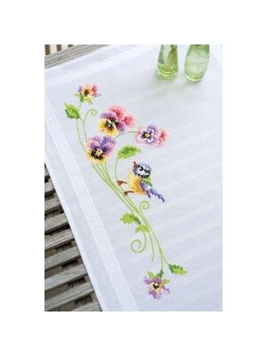 Vervaco Loper kit Pimpelmees met viooltjes Vervaco Loper kit Pimpelmees met viooltjes