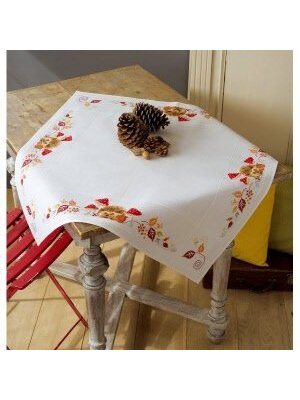 Vervaco Aida tafelkleed kit Egel met paddestoeltjes Vervaco Aida tafelkleed kit Egel met paddestoeltjes