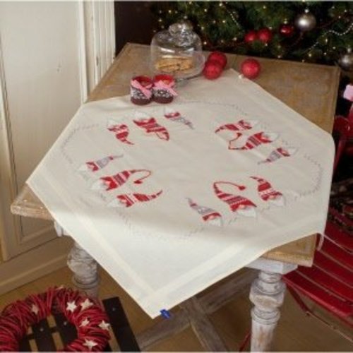 Vervaco Tafelkleed kit Kerstkaboutertjes Vervaco Tafelkleed kit Kerstkaboutertjes