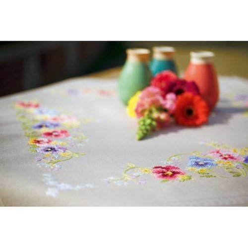 Vervaco Tafelkleed kit Viooltjes Vervaco Tafelkleed kit Viooltjes