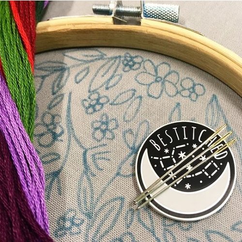 Stitchonomy  Needle Minder - Naaldenmagneet Bestitched - Goud of Zilver