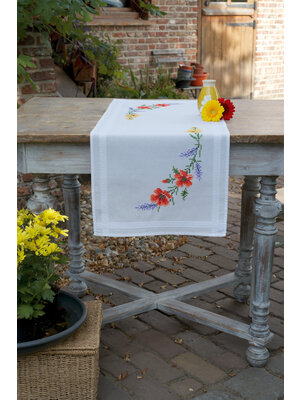 Vervaco Loper kit Bloemen en lavendel Vervaco Loper kit Bloemen en lavendel